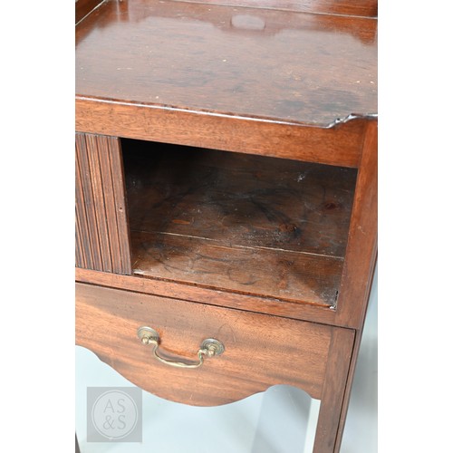 646 - A pair of George III mahogany tray top step commodes, with opposing tambour doors over green skiver ... 