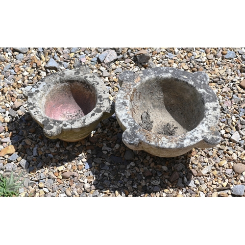 17 - Two antique marble mortars, weathered, 27 cm dia and 22 cm dia (2)