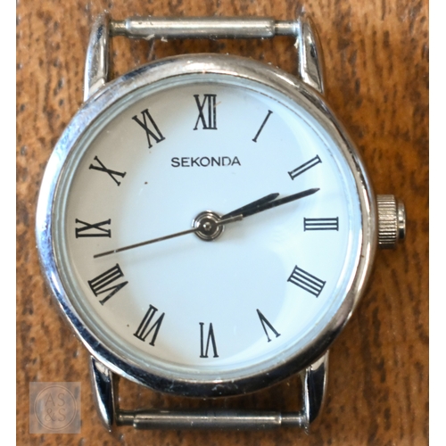 51 - Two Sekonda stainless steel bracelet date dial wristwatches, one gents, one ladies, 50 metre quartz ... 
