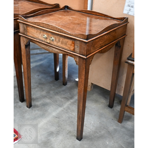 129 - A pair of Georgian style mahogany tray top side tables, each with single drawer and square supports,... 