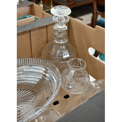 439 - A large vintage cut glass comport or 'potato stand' (possibly Irish), with detachable base, 41 cm di... 