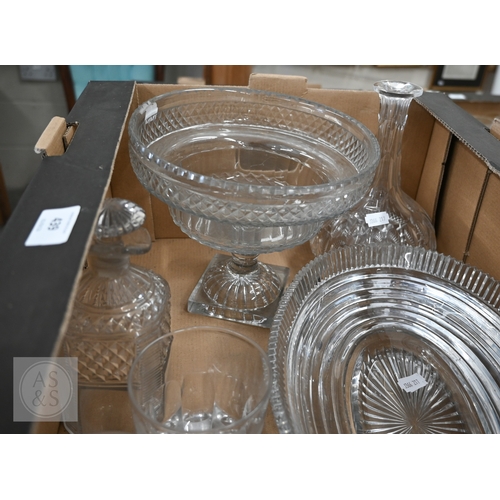 439 - A large vintage cut glass comport or 'potato stand' (possibly Irish), with detachable base, 41 cm di... 