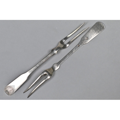 71 - A selection of Danish .826/.80 pickle forks and teaspoons, etc., 7oz (220g), to/w a German .800 grad... 