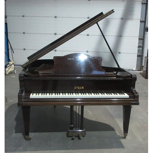 122 - A Steck Grand Piano.