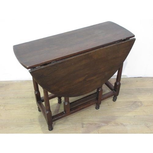 276 - An oak Gateleg Table in the 17th Century style 2ft 11in W x 2ft 5in H