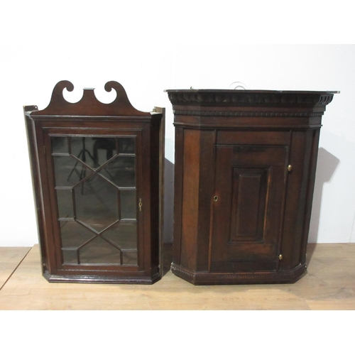 423 - A glazed mahogany hanging Corner Cupboard, 3 ft 5 in H and a 19th Century oak hanging Corner Cupboar... 