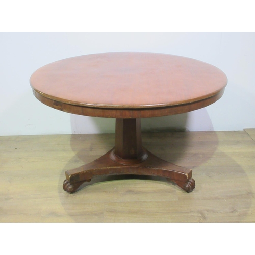 567 - A Victorian walnut Breakfast Table with circular top, 4 ft diameter.