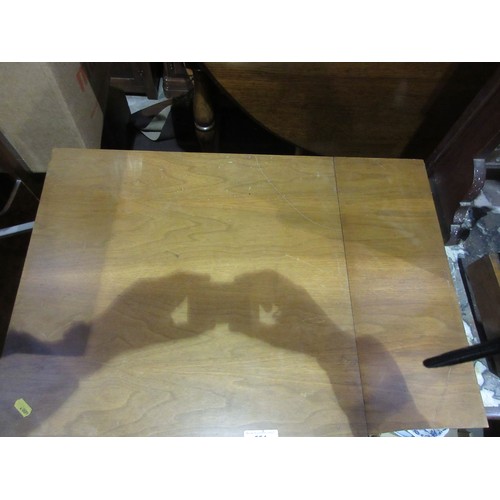 554 - A Sewing Machine in reproduction serpentine fronted Table with two dummy drawers 2ft 8in H x 2ft 3in... 