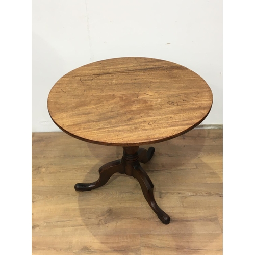 457 - A late 18th Century mahogany Pillar Table with tripod supports 2ft 9in D x 2ft 4in H