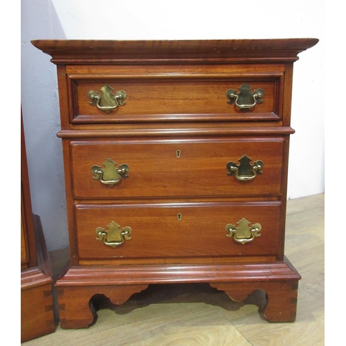 470 - A reproduction mahogany Tallboy Chest of two short and four long drawers 4ft H x 3ft W and a pair of... 