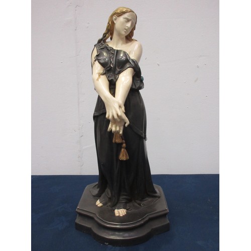 266 - A Royal Worcester Figure of Lady MacBeth, finger A/F, 14in h