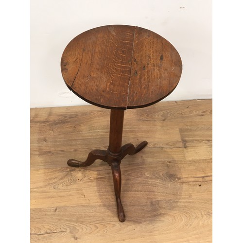 679 - An 18th Century oak Candle Table with barrel turned column on three pad feet A/F 1ft 2 1/2in D