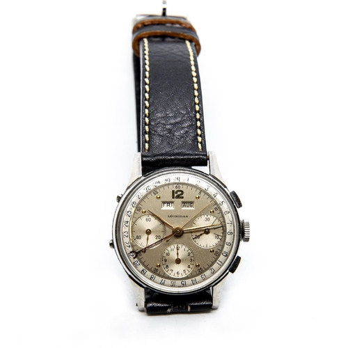 289 - A Gentleman's Léonidas Chronograph Wristwatch, the silvered dial with hourly gold dot markers and ha... 