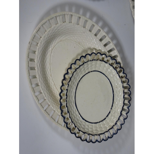 500 - Four oval creamware Dishes with pierced borders, one having blue painted decoration, a circular Bowl... 