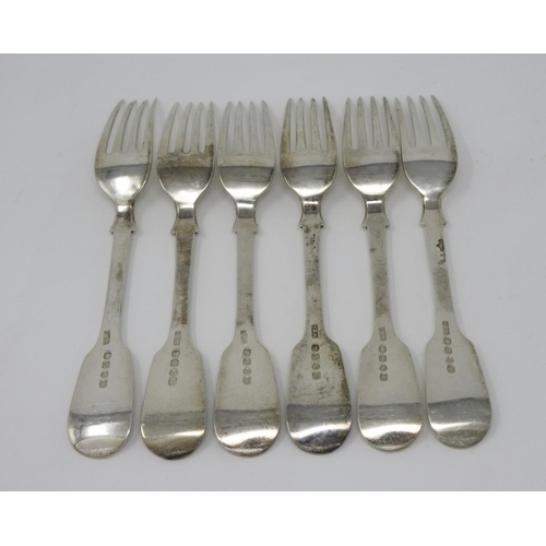 157 - Six Victorian silver Dinner Forks, fiddle pattern engraved dog and arrow crest, London 1839, maker: ... 