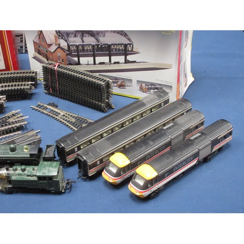 42 - An unboxed Hornby 00 gauge Intercity 125 Unit, unboxed 0-6-0 Pannier Tank Locomotive, another 0-6-0 ... 