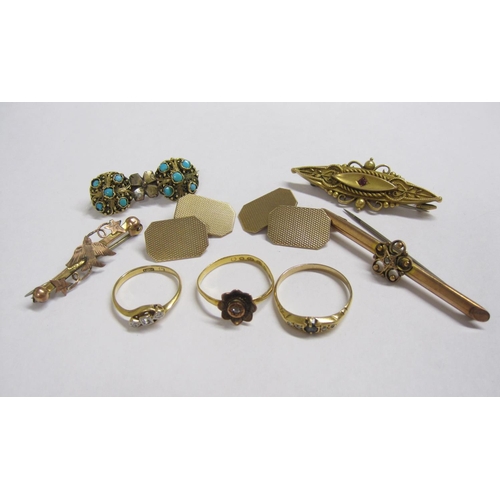 226 - A pair of 9ct gold Cufflinks approx 5 gms, 22ct gold, an 18ct gold Ring and various Bar Brooches.