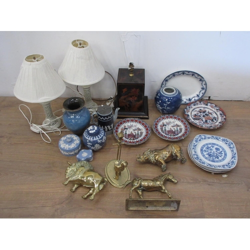 577 - A quantity of Ceramics and Metalware including, a pair of Lamps (failed PAT test), a pair of orienta... 