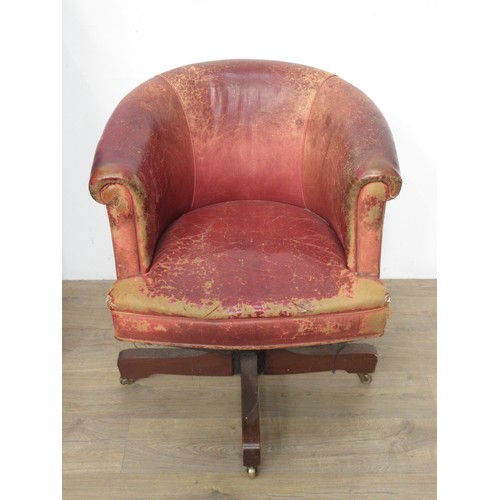 437 - A 20th Century leather upholstered swivel Office Chair 2ft 8in H x 2ft 3in W