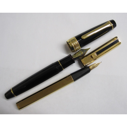 191 - A Sailor 1911 black resin Fountain Pen, no box or papers, and a Dunhill Gemline Fountain Pen with en... 