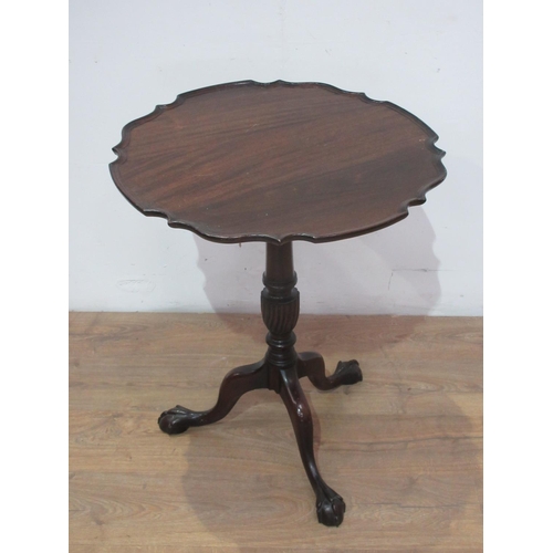 492 - A mahogany tilt top Table with piecrust top and tripod base 2ft diameter.