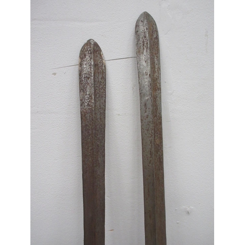 542 - A pair of metal Spears.