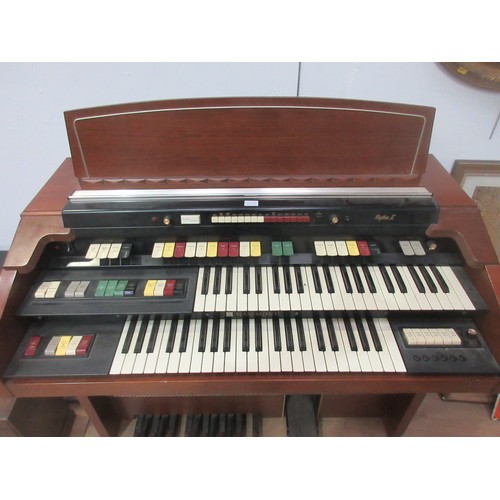 585A - A Hammond Rhythm II Electric Organ, 3ft 7in W (Passed PAT test)