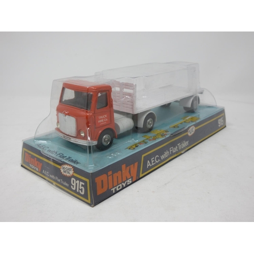 100 - A boxed Dinky Toys No.915 A.E.C. with flat trailer