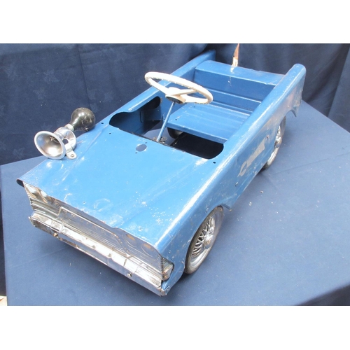 177 - A Triang blue Pedal Car with original box