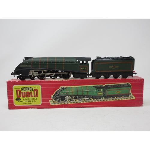 22 - A boxed Hornby Dublo No.2211 'Golden Fleece' Locomotive