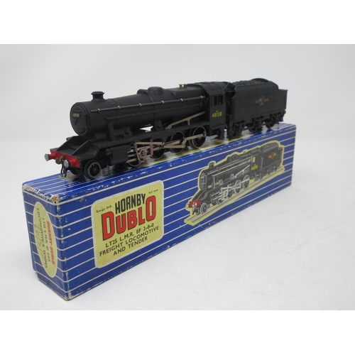 28 - A boxed Horby Dublo 3-rail LT25 2-8-0 Locomotive