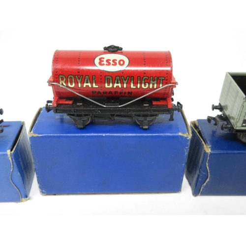 30 - Ten boxed Hornby Dublo 3-rail Wagons including B.R. Fish Van, B.R. Open Wagon, 'Royal Daylight' Tank... 