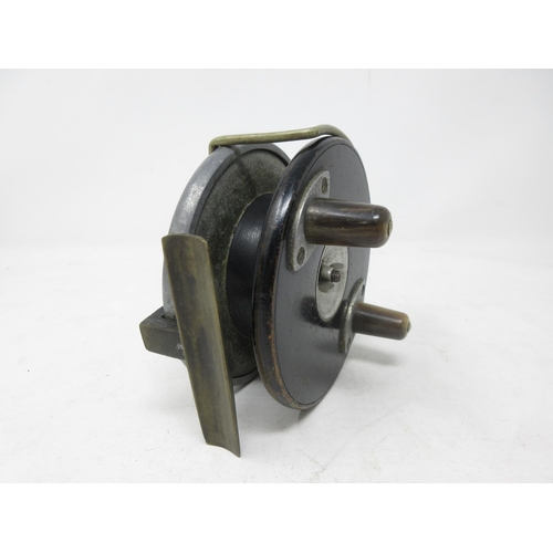 329 - A Leckie Graham, Glasgow wood and alloy 4 1/4in Centrepin Reel