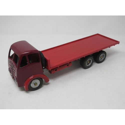 81 - A Shackleton Foden flatbed Lorry with maroon cab and red back on grey chassis