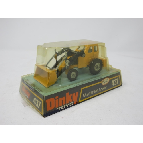 97 - A perspex boxed Dinky Toys No.437 Muir Hill 2WL Loader