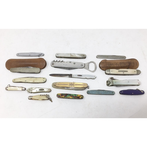 284 - A Fruit Knife with folding silver blade, Birmingham 1852, and a collection of fifteen other Knives w... 