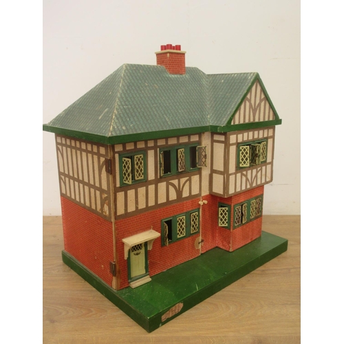 472 - A Dolls House and a box of doll's house Furniture