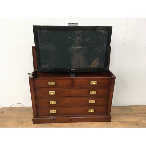 663 - A mahogany veneered TV Cabinet with 42 inch flatscreen TV on electric lifting motor 4ft 1in W x 3ft ... 