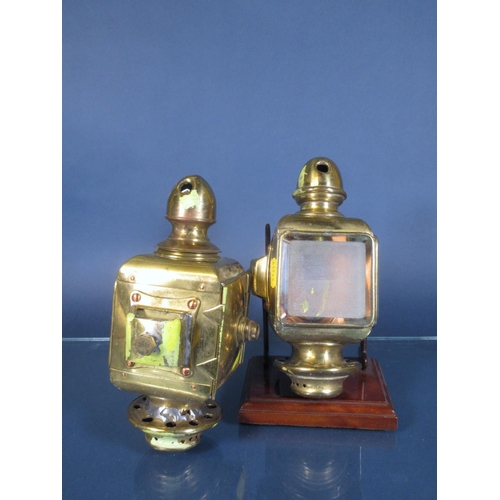 38 - A pair of brass Carriage Lamps