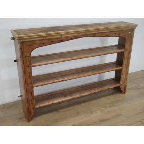 441 - A pine three shelf dresser Rack, 5ft W x 3ft 4in H