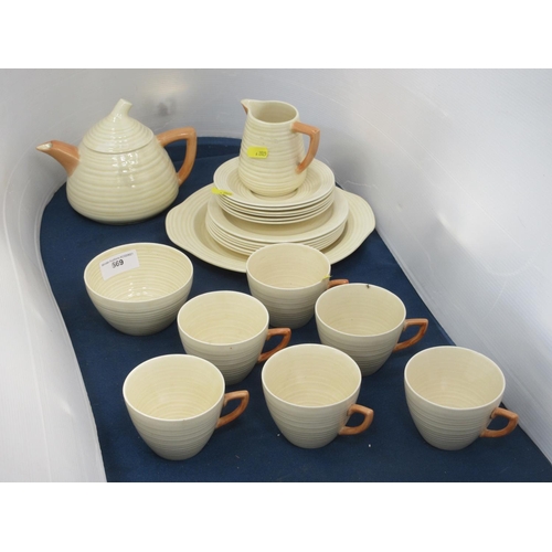 569 - A Clarice Cliff six piece Tea Service