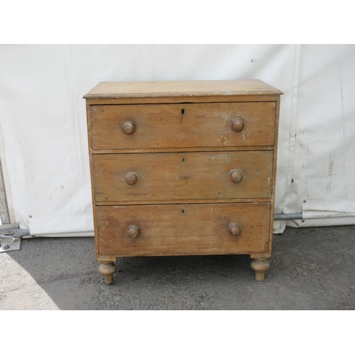 636 - An antique pine Chest of two short and two long drawers 2ft 9in H x 2ft 7in W