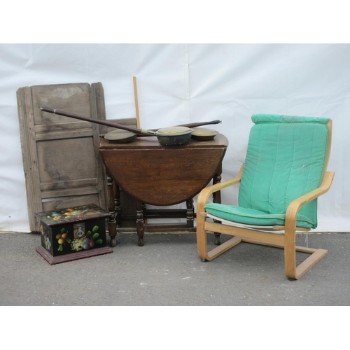 640 - Oak gateleg Table, antique oak Panelling, painted Box, three Warming Pans and an Ikea Chair