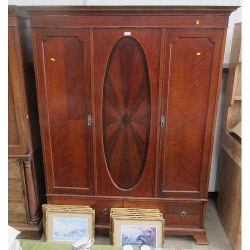 629 - An Edwardian mahogany double Wardrobe fitted two drawers to base on bracket feet 6ft 10in H x 5ft 3i... 