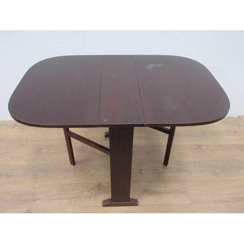 529 - A dropleaf Dining Table and five assorted Chairs