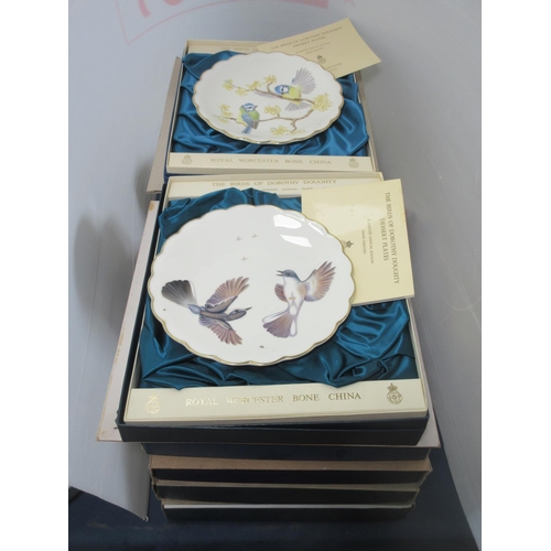 605 - Ten boxed Royal Worcester Birds of Dorothy Doughty Dessert Plates