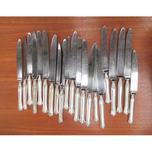 325 - A quantity of Mappin & Webb and other plated Cutlery