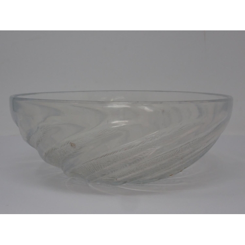 306 - A Lalique glass Bowl, 'Poissons', with fish, 9 1/2in, marked