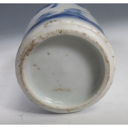 316 - A quantity of Chinese 19th Century and later blue and white China including a bottle-shaped Vase, 10... 