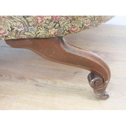 442 - A 19th Century walnut Day Bed, the button down bowed end above a stuff over seat and swept foot rest... 